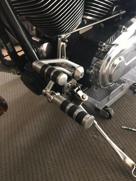 Harley Davidson softail forward controls