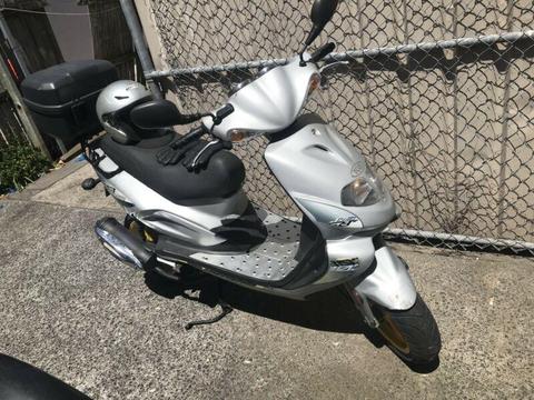 TGB 303 scooter - Great condition - 12 months rego available