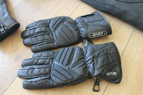 LADIES Rivet Leather Motorcycle Gloves Size Medium **AS NEW**