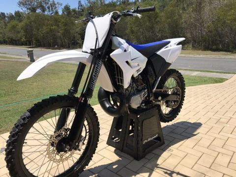 2015 YZ 250