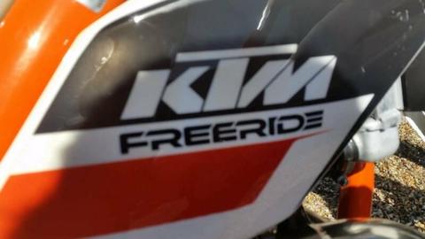 2015 KTM Freeride 250 R