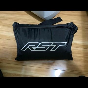 RST waterproof rain suit