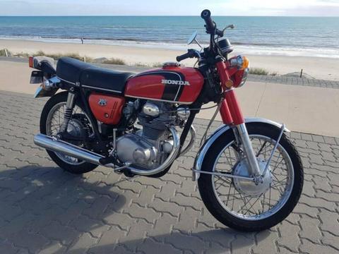 1971 Honda CB350 (only done 8690kms)
