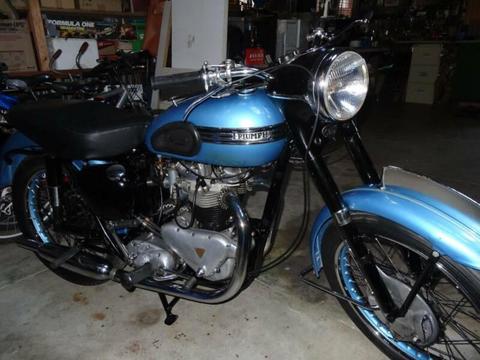 TRIUMPH T110 1956 VINTAGE MOTORCYCLE RESTORED with extras