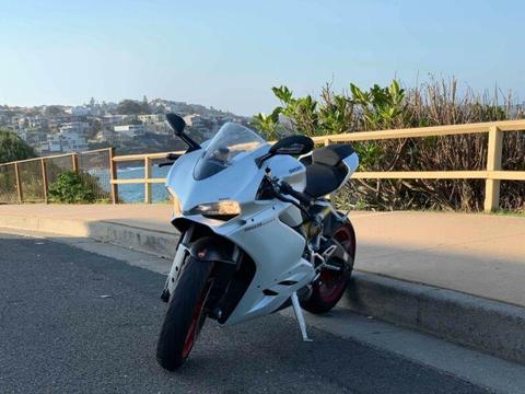 Ducati panigale 959 white 2016