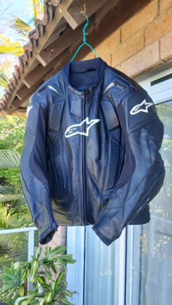 Alpine stars motorcycle jacket US 40