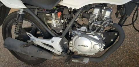 Honda CB125E 2015 (broken)
