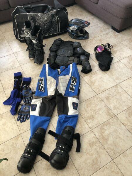 Motorcross gear ( men )