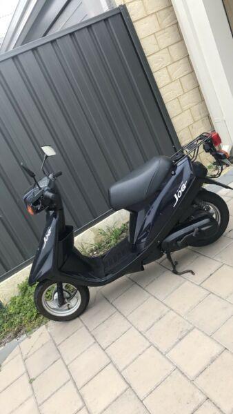 2000 Yamaha scooter JOG
