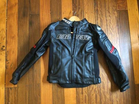 Women leather motorcycle jacket Dainese Racing with back protector