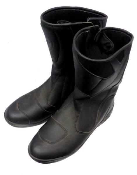 SIDI UK Size 9 Motorcycle Boots 001800567812