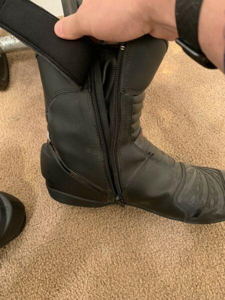 Wicked motorcycle boots Size 10