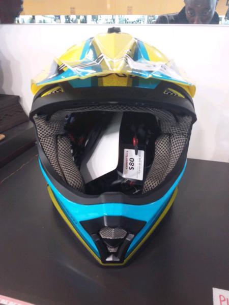Rxt motorcycle helmet
