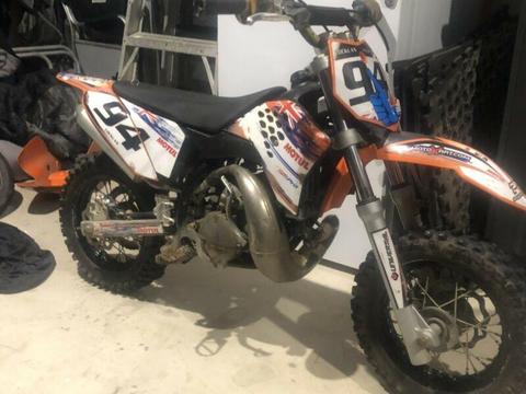 Ktm 50sx 2010 make a offer needs to sell
