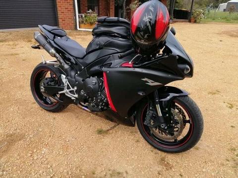 2009 YZF R1 For Sale