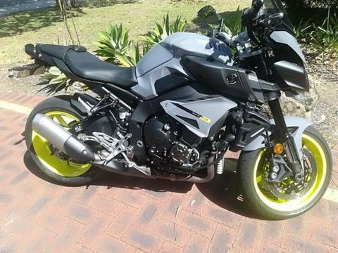 Yamaha MT 10 for quick sale