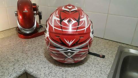 Motor cycle helmet