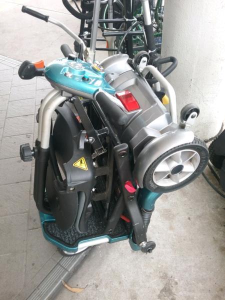 Outranger HMC foldable motor scooter EC series