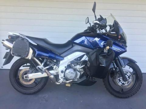 Suzuki V-Strom 1000DL Blue Excellent condition