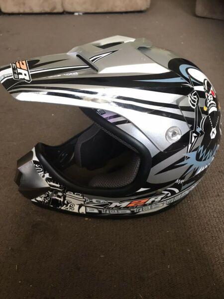 M2R Dirtbike helmet
