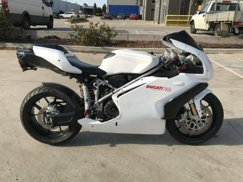 DUCATI 749 11/2004MDL 20578KMS PROJECT MAKE AN OFFER