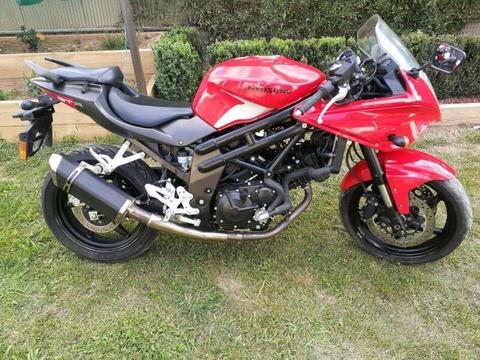 Hyosung gt650r for swaps