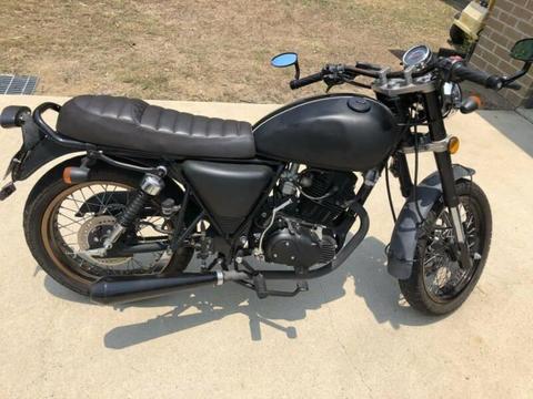 Mercury Cafe Racer 3100kms 250CC learners approved