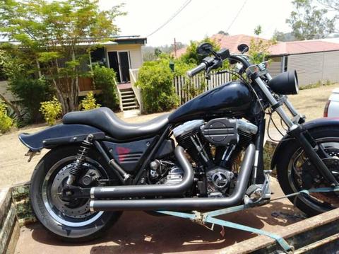 1991 Harley fxrs wrecking.Custom No motor, exhaust and brake lines