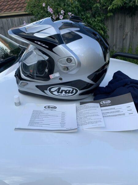 Motorcycle Helmet Arai XD4 - XL size