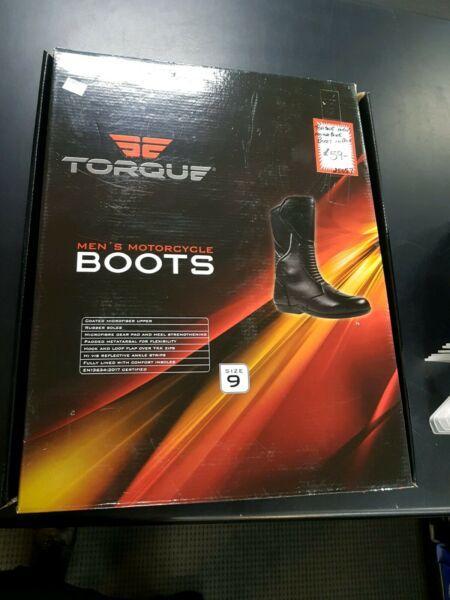Torque mens motor bike boots in box