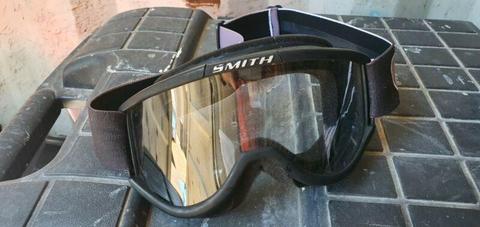 Smith goggles adult size