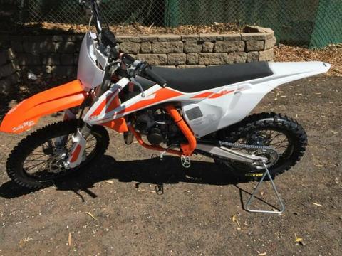 NEW!! 2019 KTM 85SX LW (N05090)