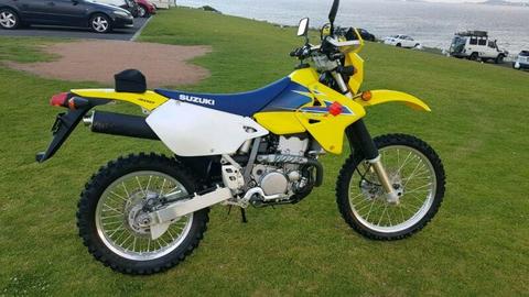 Suzuki DRZ400E