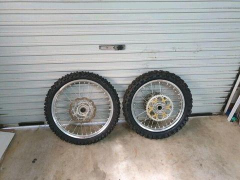 Rmz 450 dirtbike wheels