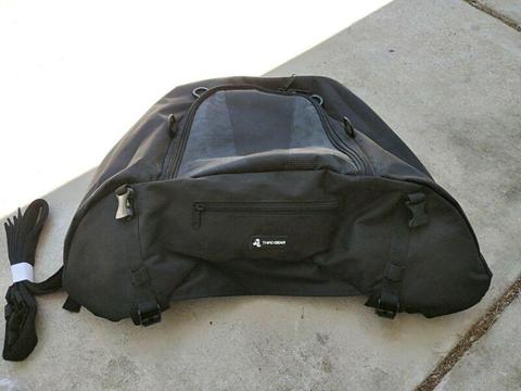 Motorcycle tail bag