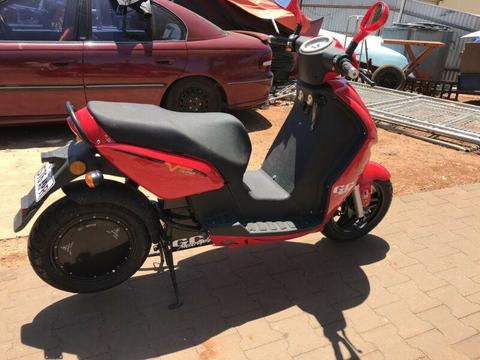Electric road registered scooter low kms