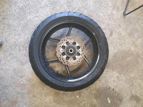 Er6n rear wheel and tyre