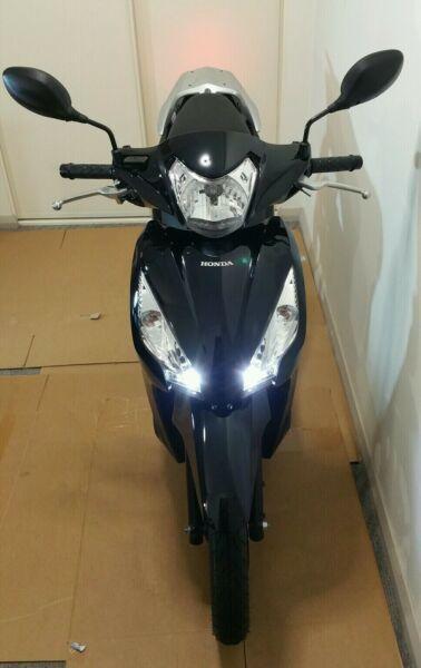 Honda Dio motorcycle Scooter ( Late 2015)