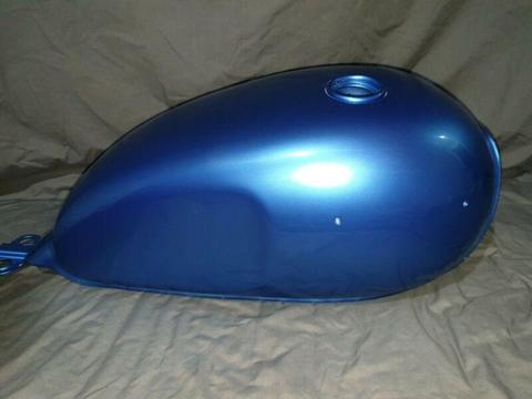 New Triumph Bonneville T100 tank