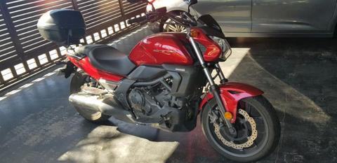 Honda motobike CTX 700 ABS low 9000km licensed until December 2020