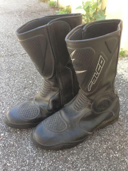 Falco motorcycle boots. Size 9