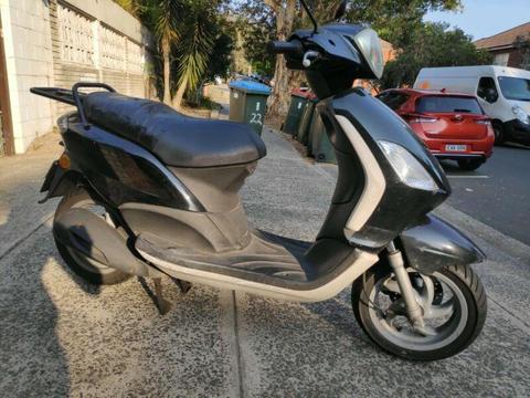 Scooter 125cc with Rego