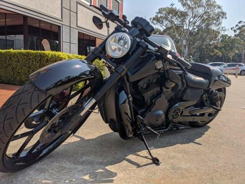 2014 vrod muscle (blackout)