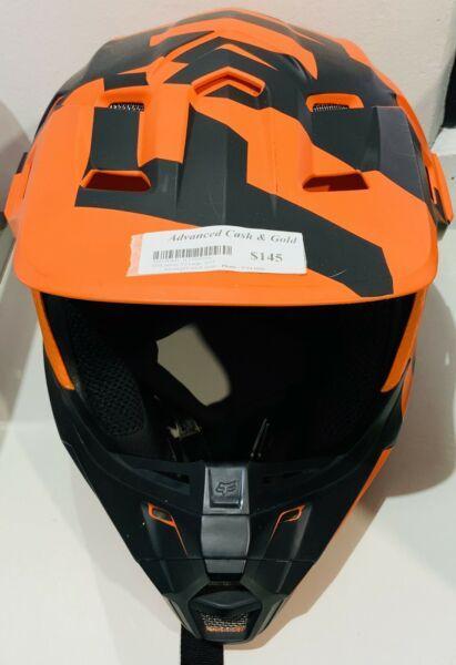 Fox V2 Helmet 2017 Model (#220158)