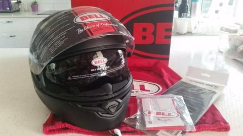 Bell RS-2 Motorcycle Helmet BRAND NEW Black Matt, Small