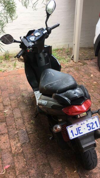 Mopped 50CC Licenced GT Longjia / NOT WORKING