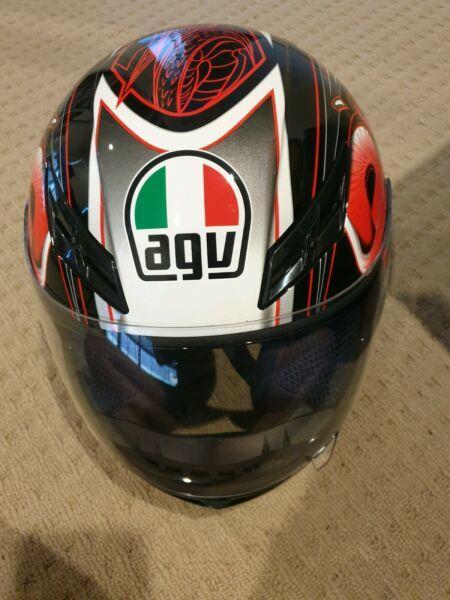 Agv helmet size XS used 3 times