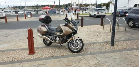 Honda Motorcycle Deauville NT700