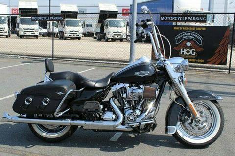 2014 Harley-Davidson FLHRC Road King Classic