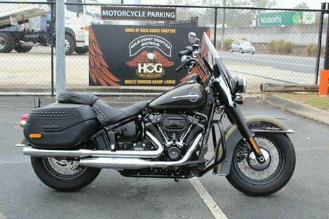 2018 Harley-Davidson FLHCS Heritage Softail Classic